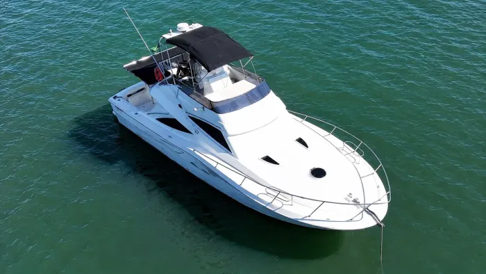 OCEAN PRO 42 - ELEGÂNCIA, CONFORTO E DESEMPENHO EM ALTO MAR