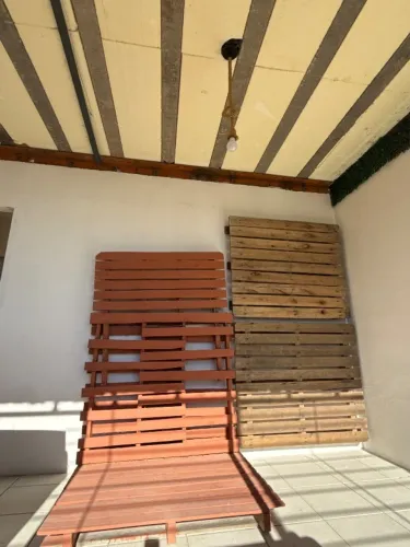 2 Pallets comum e 1 junção de pallets
