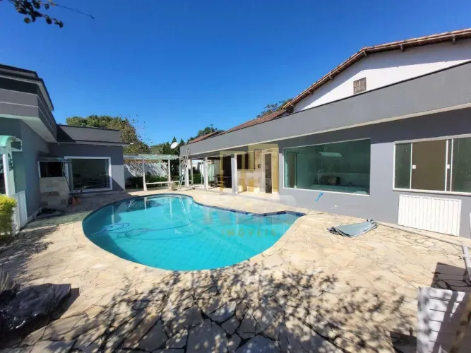 Linda casa no Chácara Mariléa em Rio das Ostras, 4 quartos! piscina e sauna!
