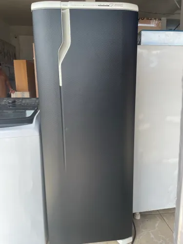 Geladeira Electrolux
