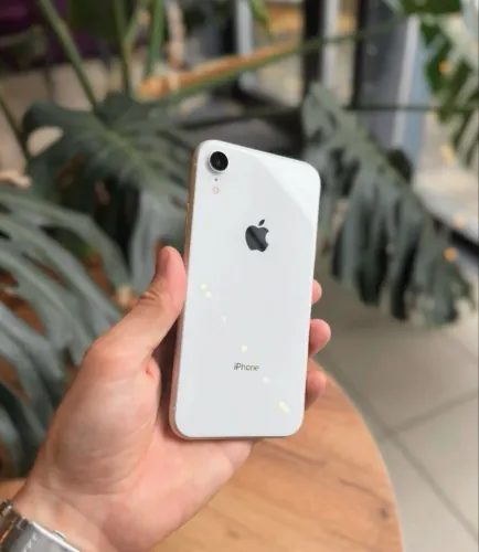 iPhone XR impecável para sair hoje