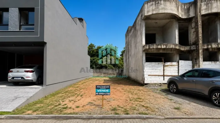 Terreno em Condomínio no Deltaville, Biguaçu por R$270 mil - Lote Fundos Área verde