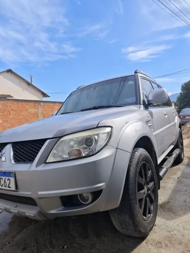 Mitsubishi Pajero TR4 2.0 Flex 16V 4X2 Aut. 2014