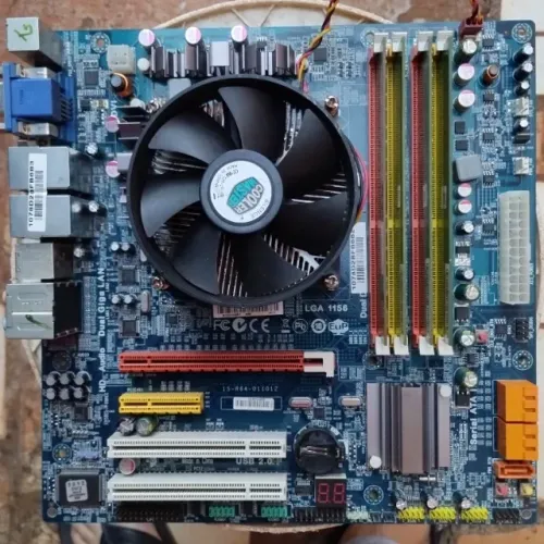 KIT PLACA MÃE + CPU + 8GB DE RAM DDR3