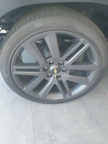 Vendo ou Troco Jogo de Rodas Aro 22 pneus Pickup Hilux S10 6x139