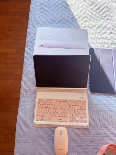 Tablet Samsung 128 gb de armazenamento 6gb de memória Galaxy Tab S9 SE
