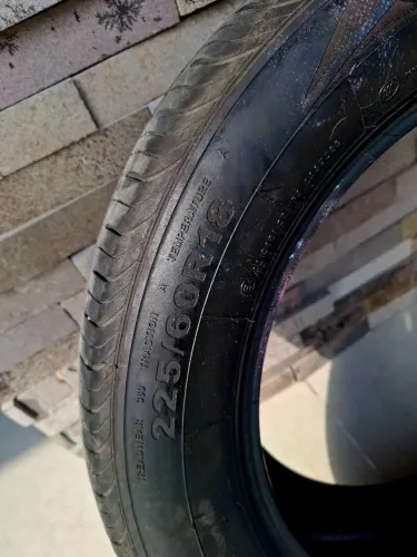 Pneu BYD Song 225/60r18 Giti Comfort F50