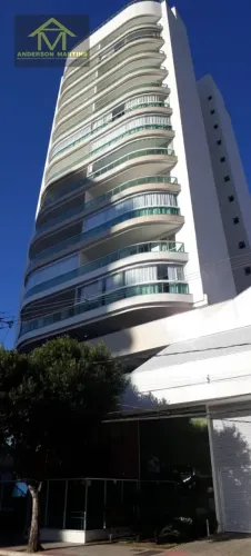 Apartamento de 2 Quartos Decorado com Vista para o Mar em Itapuã Cód.: 25985 R