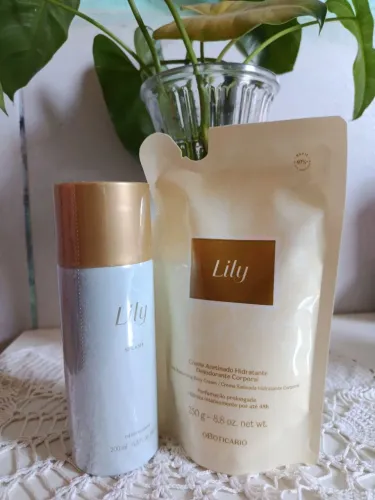 Kit Lily