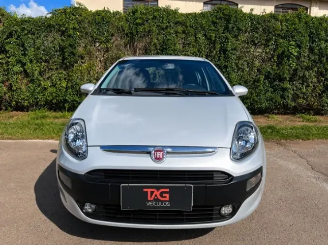Fiat Punto Attractive 1.4 Fire Flex 8V 5P 2013