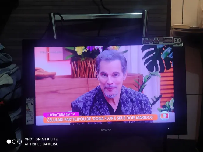 Tv 24 polegadas funcionando perfeitamente