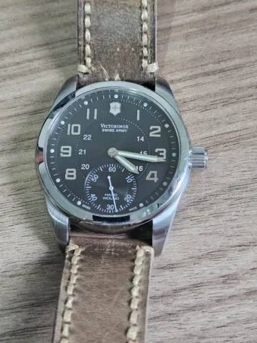 Victorinox Ambassador XL