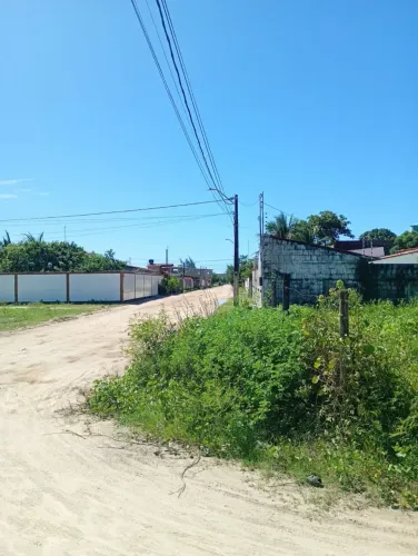Imóvel para venda possui 360 metros quadrados em Barra de Catuama - Goiana - PE