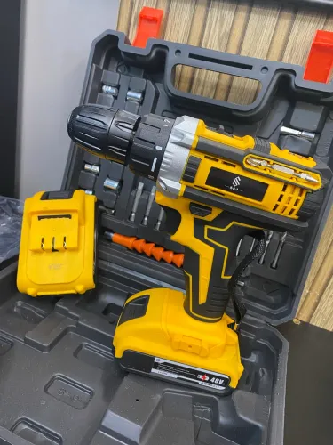 Parafusadeira Furadeira 21V com 2 Baterias + Maleta Completa