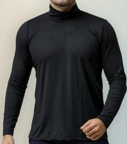 Camisa térmica gola alta 