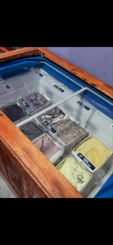 Freezer com tampa de vidro
