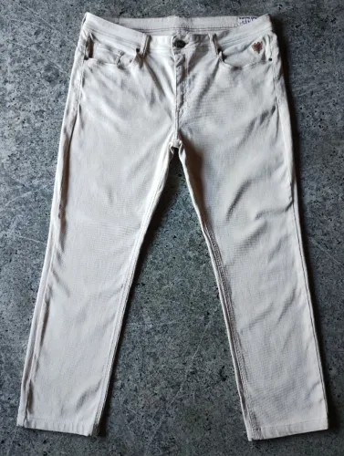 Calça Cavalera feminina 