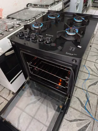 Fogão mesa de vidro com elétrico em todas as bocas e forno