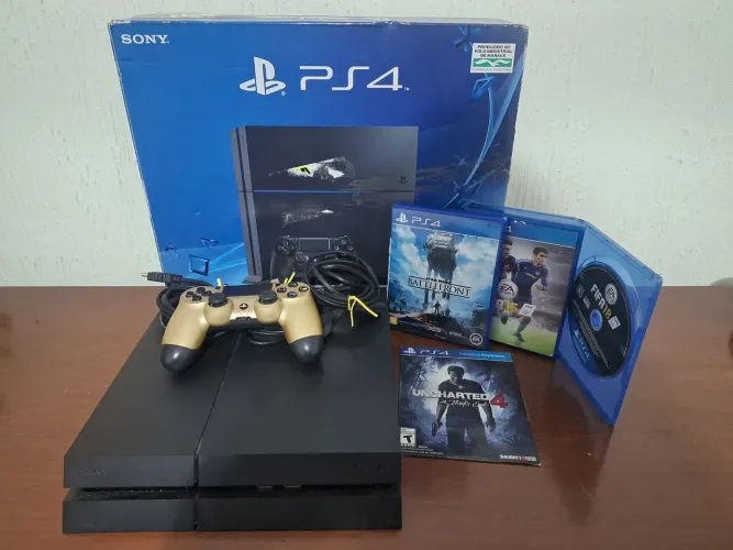 PS4 com Jogos, Controle e Caixa Funcionando 100% Sem Defeitos FAÇO OLX PAY