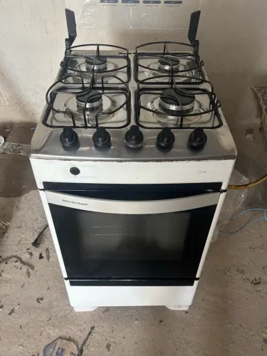 Fogão Brastemp 4 bocas usado