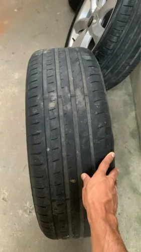 Pneus 245/45/R20
