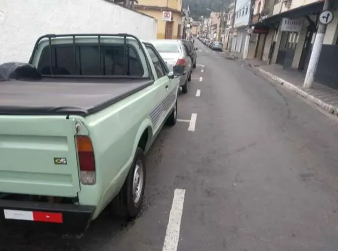 Ford Pampa L 1.8i / 1.8 1991