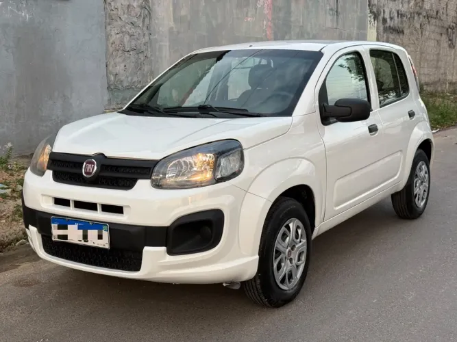Fiat Uno Attractive 1.0 EVO Fire Flex 8V 5P 2021