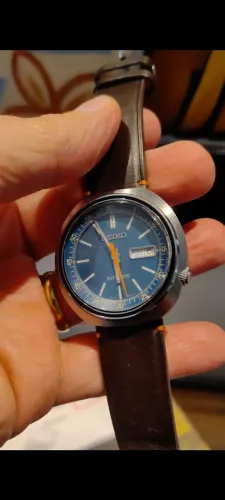 Seiko Recraft Automatic Limited Edition "UFO" - Modelo SRPC13