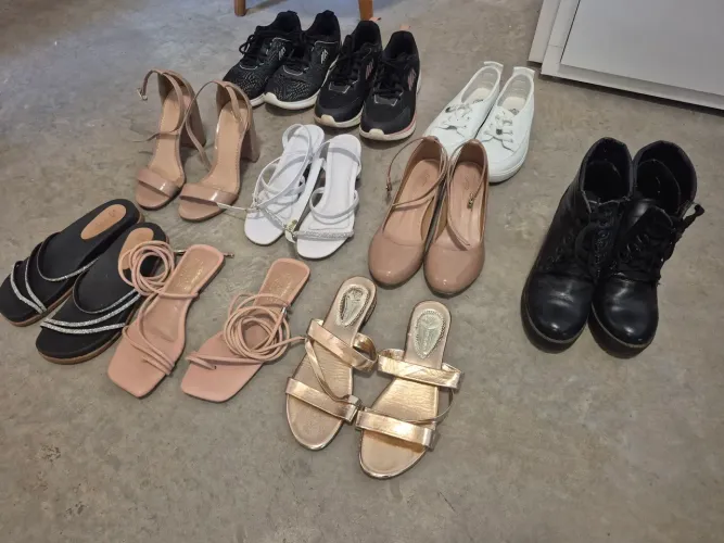 Sacola de sapatos usados e seminovos