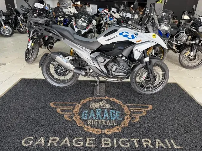 BMW R 1300 GS PLUS