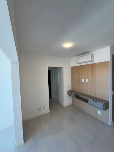 Alugo apartamento na região do aeroporto! Próximo ao supermercado colibri! Éd Sunset
