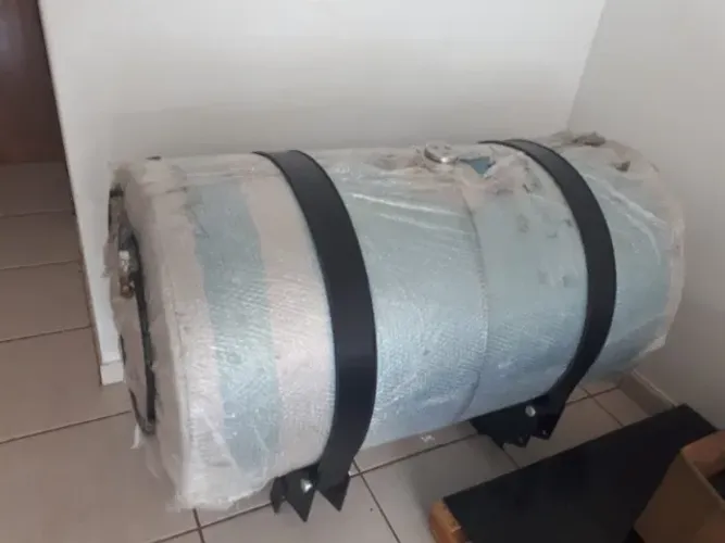 TANQUE SUPLEMENTAR DIESEL PARA CAMINHÃO