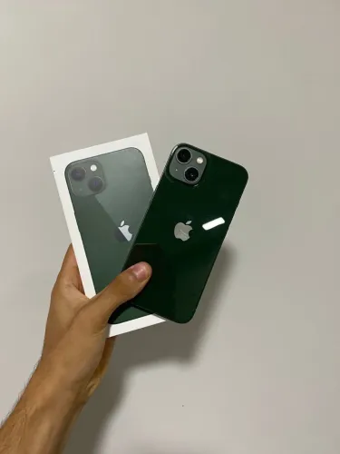 ? iPhone 13 128GB Verde - Conservado