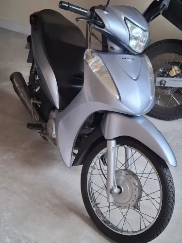 Moto Honda Biz 125 ES