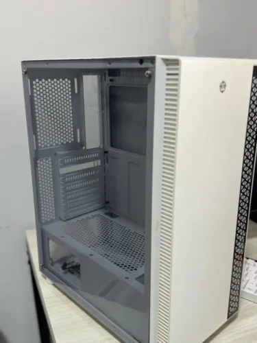 Vendo gabinete gamer branco