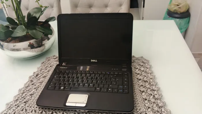 Notebook Dell Vostro 1014, Tela 14" Anti-Reflexo, Recondicionado, SSD 120GB 4GB RAM