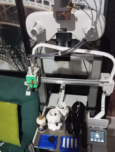 Bambu Lab a um combo com acessórios