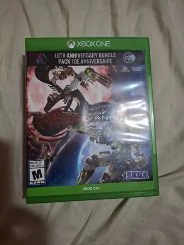 Bayonetta & Vanquish 10th Anniversary Bundle: Standard Edition - Xbox One