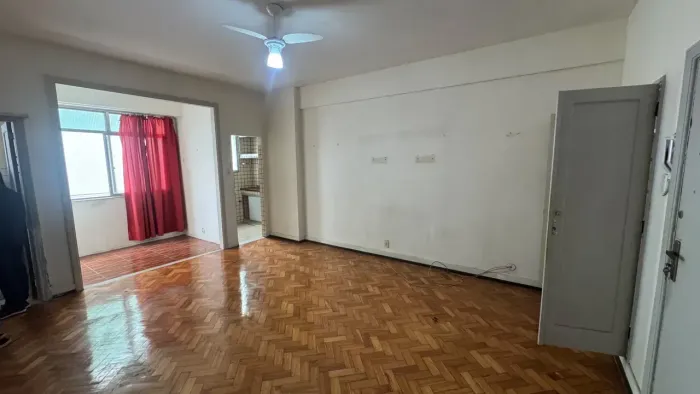 Conjugado de 40 m² em Copacabana  Excelente Oportunidade!