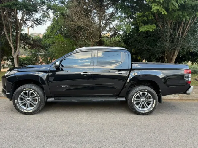 Mitsubishi L200 Triton Sport HPE-S 2.4 CD Dies. AUT 2022