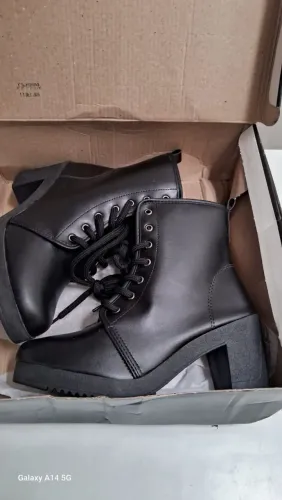 Bota de courino