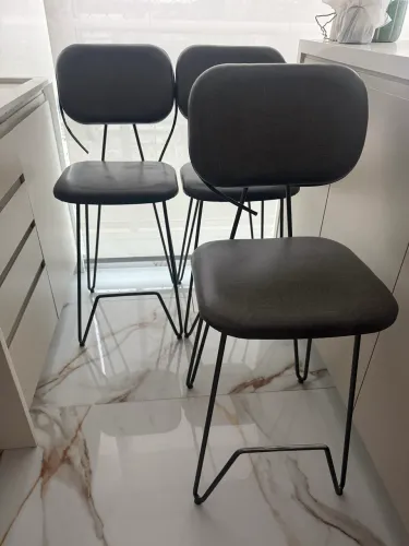 Cadeiras banquetas tecido 