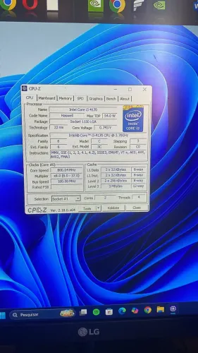 Vendo PC completo pronto para usar, ótimo para jogos leves e trabalho.