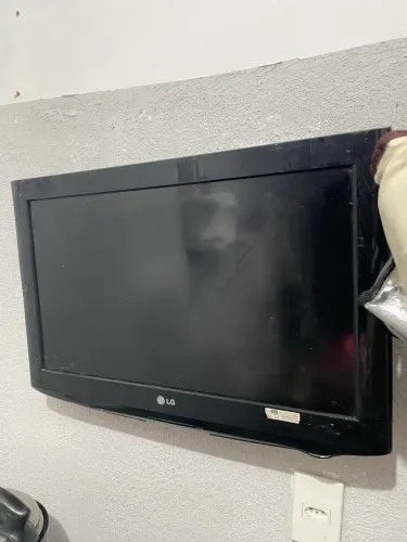 TV LG 28