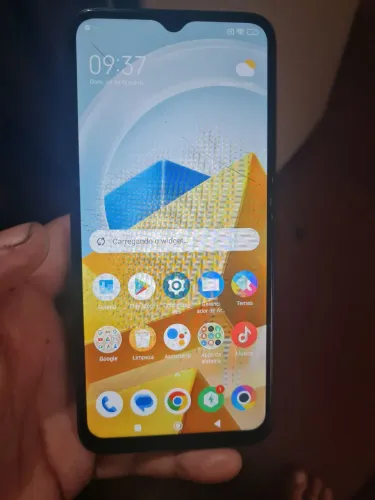 Poco M5