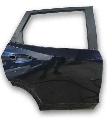 Porta Traseira Direita Chevrolet Tracker 2022 2023