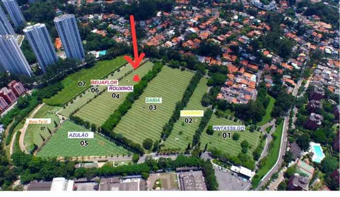 Vendo jazigo-Cemitério Congonhas-L.Rouxinol-N303/304-4gav 16.Ossarios-R$16mil