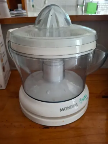 Espremedor mondial 110v