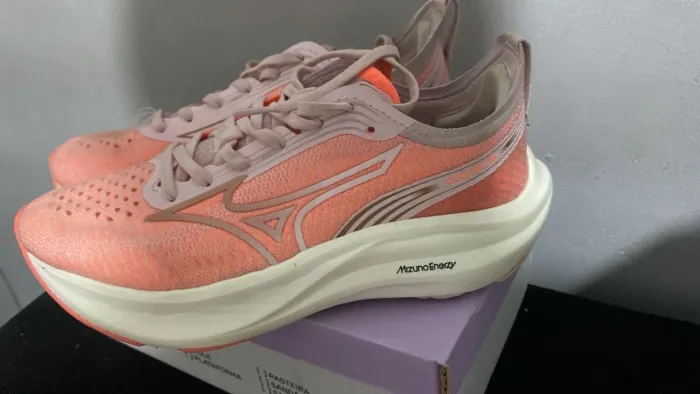 TÊNIS MIZUNO BASE ONE ROSA TAMANHO 38