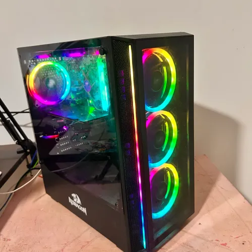PC GAMER (RODA TUDO)